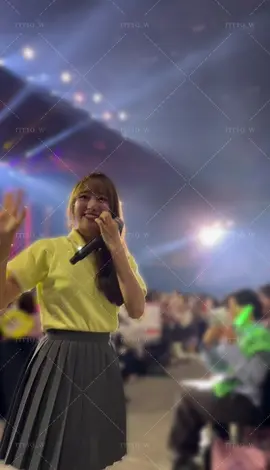 しょこちゃんお立ち台目の前で綺麗に撮れた＞ᵕ＜🎵💕しょこちゃんも目線くれてる😭ありがとう！！！#イコラブ8周年ツアー #ラブソングに襲われる #瀧脇笙古 #撮可 #イコラブ 