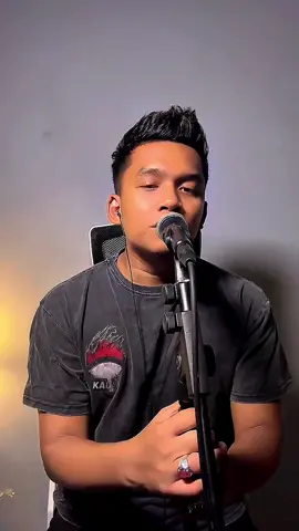 lagu yang teristimewa 🥹 #fypシ゚ #fyppppppppppppppppppppppp #capcut #akucintakamu #akucintakamubobsentuhan 