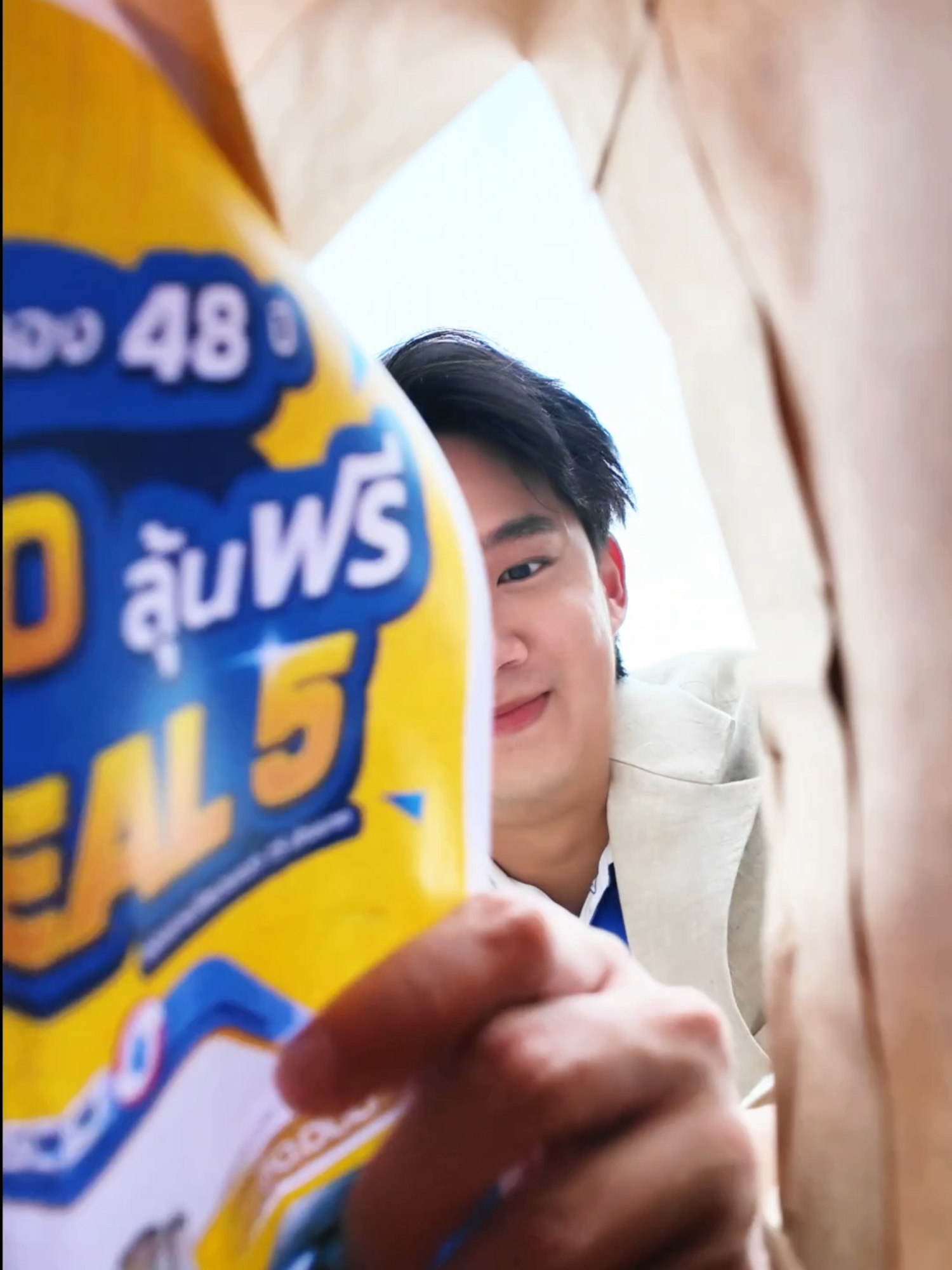 สุดหล่อกำลังค้นอะไรในถุง ดูให้จบ !! 😮 #ปั๊มน้ํามันซัสโก้ #ปั๊มซัสโก้แจกBYD #SUSCO #SUSCO48YEARS #เติมน้ํามันซัสโก้ลุ้นฟรีbyd