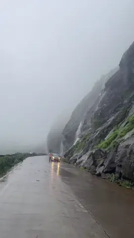 #இன்னிசைமழை #இன்னிசைப்பாடல்கள்🎶 #❤❤❤❤❤❤❤❤❤❤❤❤❤ #🌹🌹🌹🌹🌹🌹🌹🌹🌹🌹🌹🌹 