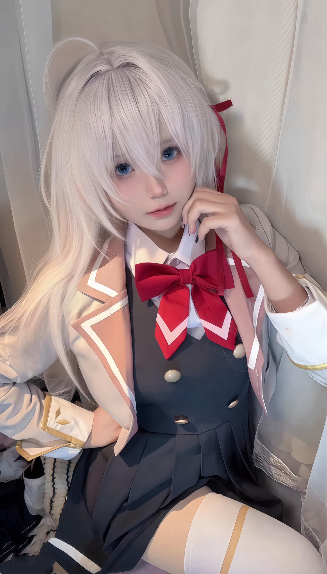 Những cánh hoa hồng,nay cũng tàn phai.. #alya #alyasometimeshidesherfeelingsinrussian #anime #cosplay #fyp 