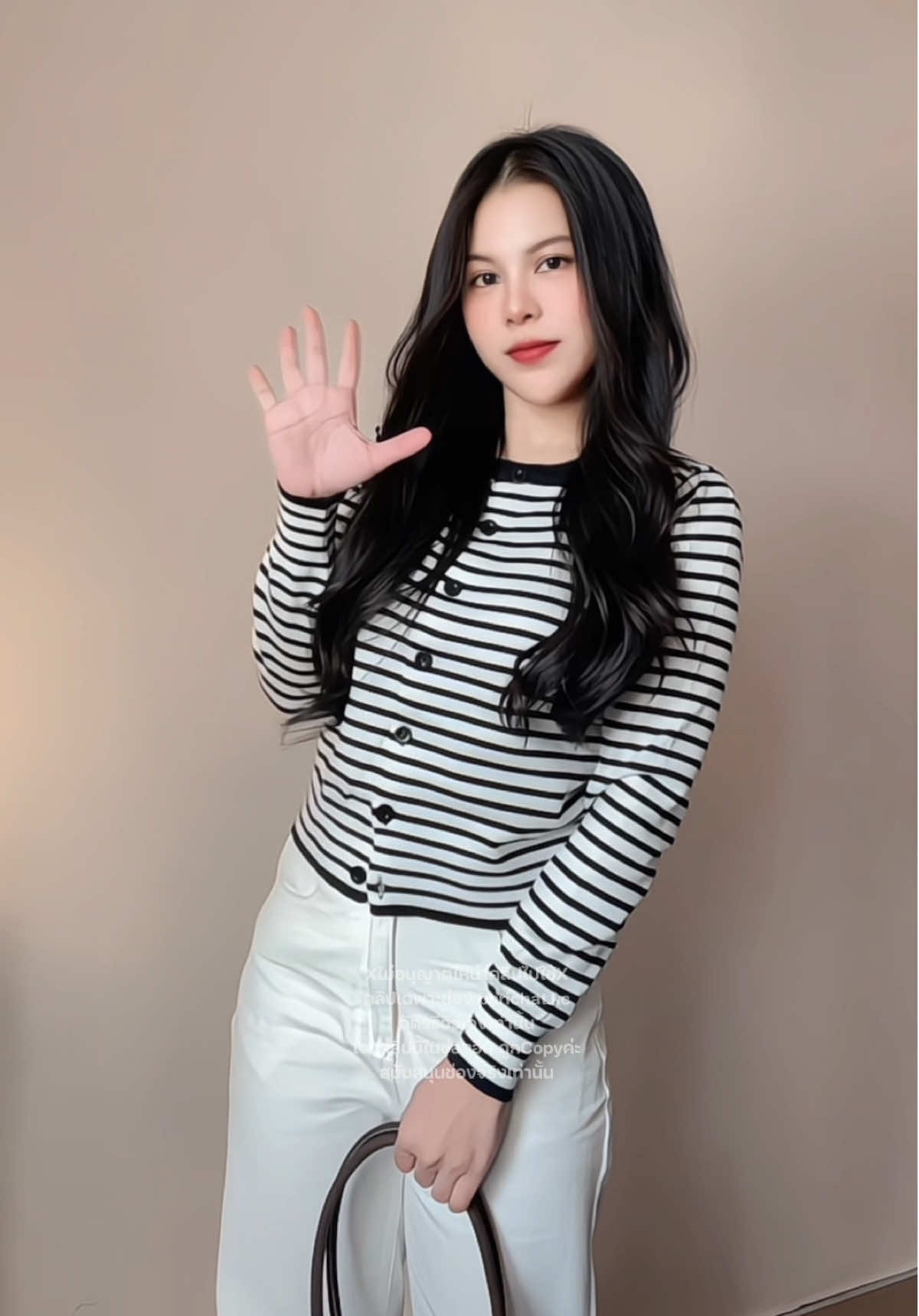 เสื้อไหมพรมแขนยาวลายทาง #ฉัตรรีวิวเอง #ลุคประจำวัน #เสื้อแขนยาว #outfitideas #OOTD 