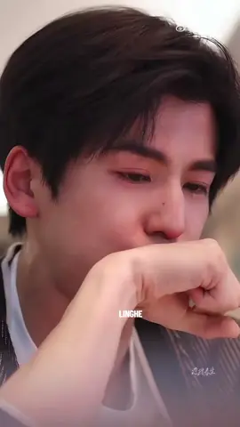 #CapCut jadi ikutan mewek kan😭❤️ . . #จางหลิงเฮ่อzhanglinghe张凌赫  #truonglanghach_zhanglinghe  #zhanglinghe 