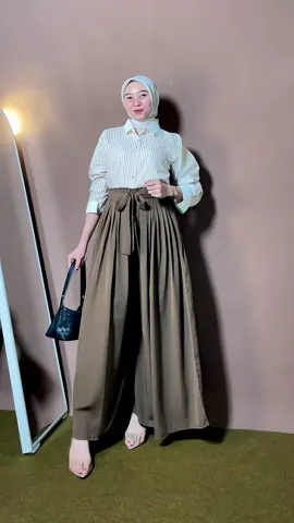 Produk dr @Ayucitra Fashion CANTIK” poll ga pernah gagal😍, coba satu deh pasti nagih🫶🏻🫶🏻 #celanarok #celanakulot #kemejawanita #outfitinspo #outfitideas 