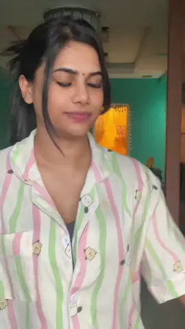 A little transition magic ✨🎬#transition #trending #fyp #smooth #saree 