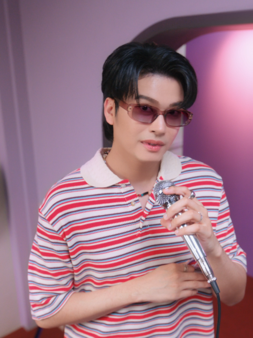 โพสต์นี้มีรางวัล!! แค่มา Deut บอกนนท์ว่า “ Fisherman’s Friend Mixed Berries เข้มสดชื่นที่สุดตอนไหน” ใคร Duet โดนใจกรรมการสุด รับรางวัลไปเลย กติกา แค่ Duet คลิปนนท์ แล้วตอบคำถาม “คุณเข้มสดชื่นตอนไหนกับ Fisherman’s Friend และติด #fishermansfriendMixedberriestDuetwithnont #fishermansfriendth #สดชื่นทุกลมหายใจ 🎤✨ ใคร Duet มันส์สุด โดนใจกรรมการ! ของรางวัลใหญ่รออยู่ 💥 🎁 FF Woven Bag สุดชิค 💳 Elago MagSafe Wallet เท่ ๆ 🍬 ฟิชเชอร์แมนส์ เฟรนด์ 3 รสชาติ รวมมูลค่ารางวัลละ 1,500 บาท 🎉 ลุ้นเป็นผู้โชคดี 2 คน 2 รางวัล เท่านั้น! กิจกรรมตั้งแต่วันที่ 17 พฤศจิกายน 68 ถึง 15 ธันวาคม นี้เท่านั้น!! ประกาศผู้โชคดีวันที่ 22 ธันวาคม 68 *เงื่อนไขเป็นไปตามที่บริษัทกำหนด *การตัดสินของคณะกรรมการถือเป็นเอกฉันท์ที่สิ้นสุด #FishermansFriend #สดชื่นทุกลมหายใจ #NontThanont