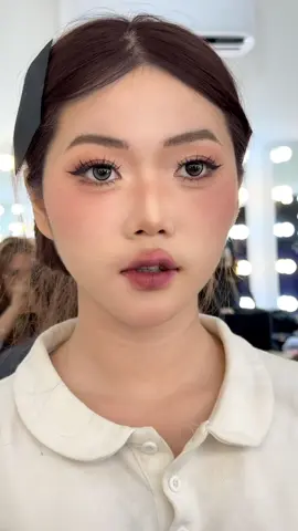 Mê layout này ib e nhó #makeup #fybシ #makeupartist 