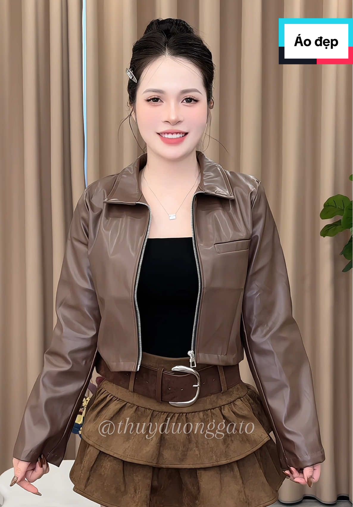 Áo này dễ mix đồ lắm nha #duongoi #thoitranghottrend #aodadangngan #aoda #aodacroptop 