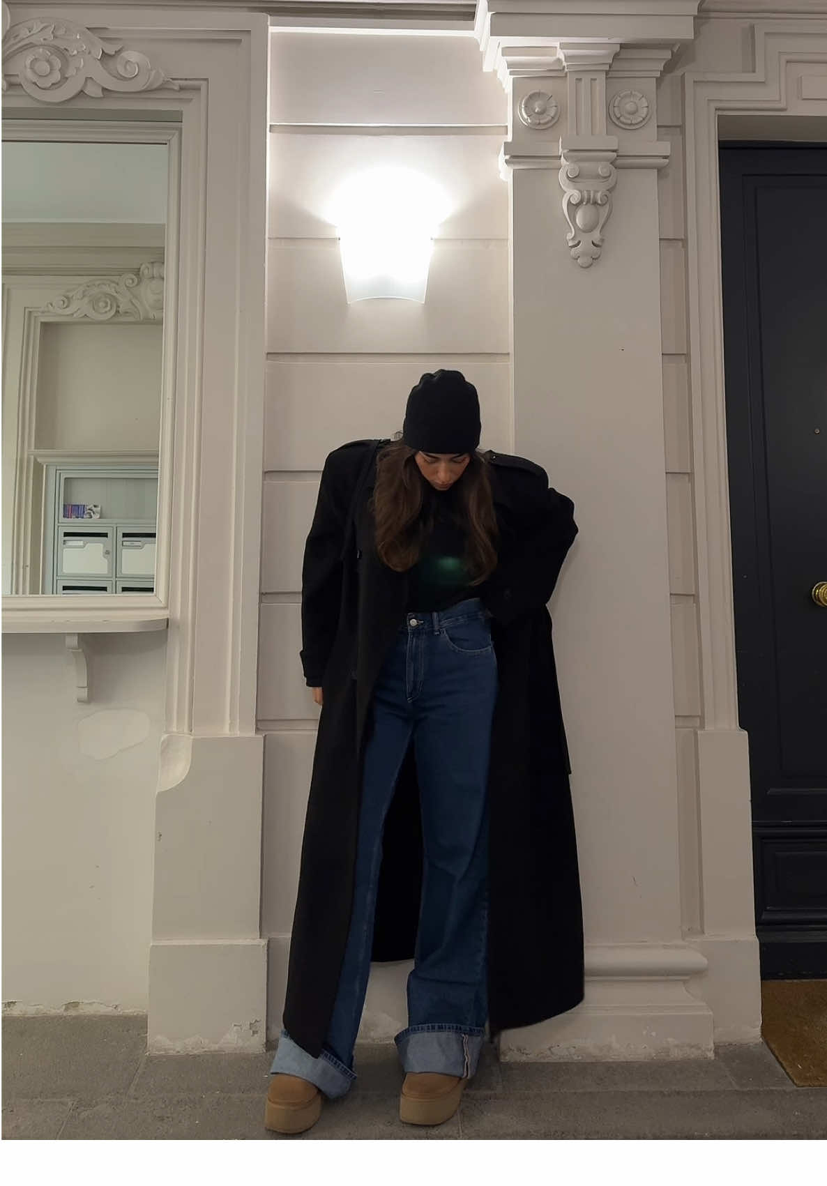 Have a goooooddd dayyyy 🖤 #OOTD #outfitinspo 