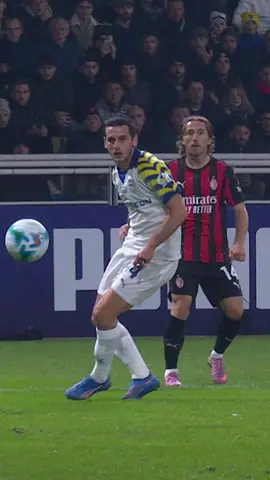 Luka 🤩❤️🖤 #modric #acmilan #tiktokfootball #TikTokCalcio #seriea 