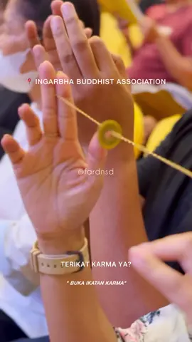 TERLAHIR APES ATAU...ada IKATAN KARMA yang belum PUTUS ya 🧐 Ritual Melepas Ikatan Karma Buruk ini diselenggarakan oleh INGARBHA BUDDHIST ASSOCIATION di hari kebesaran YAO SHI FO kemarin. Untuk Pertanyaan dan INFO ACARA LAINNYA dapat menghubungi Admin INFINITE GARBHA BUDDHIST ASSOSIATION (INGARBHA) Indonesia via WHATSAPP di  di 0822-9703 8174. #chindo #spiritual #buddha #buddhism #chinese  