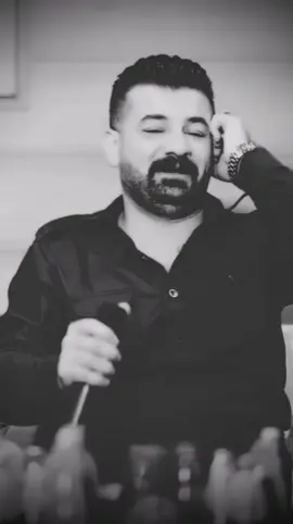 سەنتەری ئەوین هەمیشە بەرهەم و كاری نوێ  ناونیشان دەربەندیخان شەقامی كەمپی خوار بەرامبەر داخلی كەمپی خوار ‎سیروان دەخیلم قەدرم بزانە ‎قەدری دڵ شكاوان گەلێ گرانە ‎لێم مەبە بە مانگ لێم دوور مەكەوە ‎من دڵ شكاوم ئەوە چەند شەوە ‎ئەرێ ڕیشت سپی بوو بەفرت لێ باری ‎تەمەن بەسەر چوو نەتكرد دڵداری ‎با هەر بناڵێم ناڵین بەشمە ‎خودا ئەیهاوار بەختی ڕەشمە #حەمەی_مام_عەلی #darbandixan #hamay_ali #دەربەندیخان #حەمەی_عەلی_شقارتە 