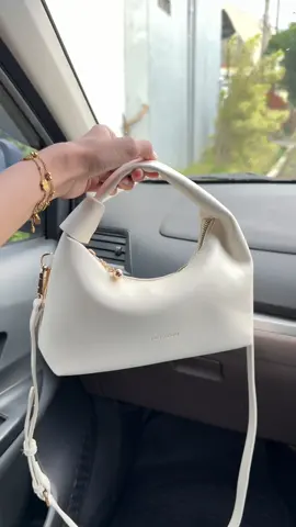 #taswanita #mossdoom #tascantik #tasselempangwanita #handbagwanita 