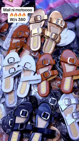 New Arrivals 🔥📞☎️0768909611 Cianda market 1st floor shop 273 #zainawholesale #sandlaswholesal #sandalsforwomen #sneakerscremebales #ladiessandals 