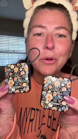 In case I didn’t mention it, fill her stocking up! She wants these cute rechargeable handwarmers. #ocoopa #handwarmers #rechargeable #stockingstufferideas #stockingstuffersforher 