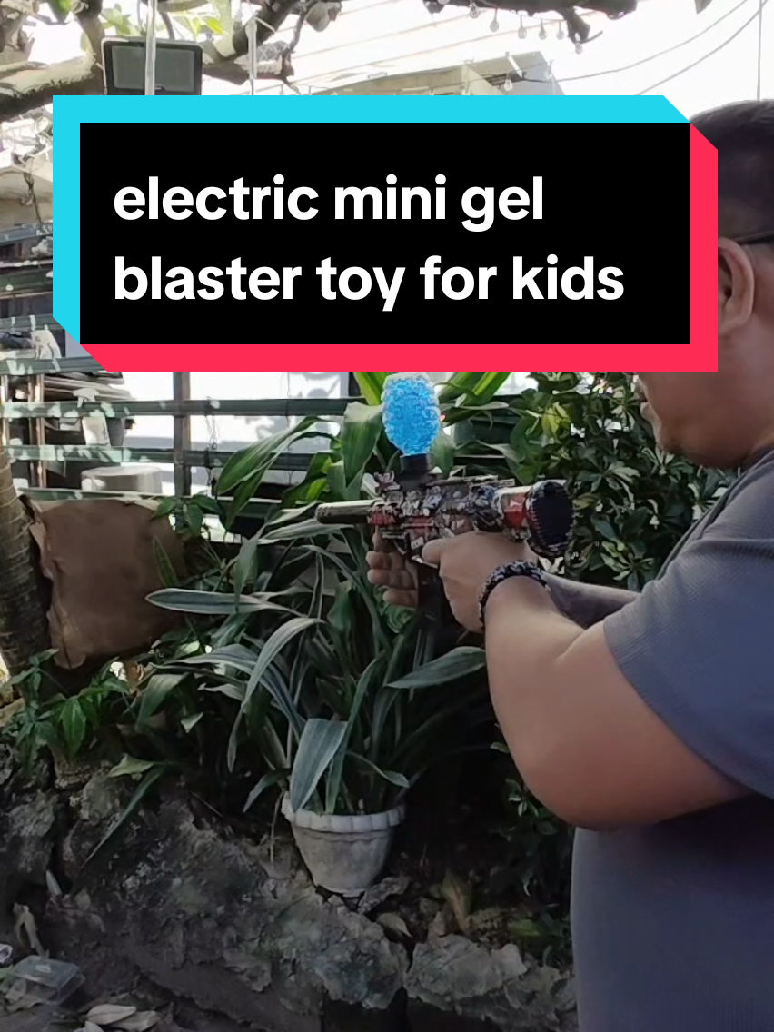 electric mini gel blaster toy for kids rechargeable lithium battery perfect for birthday Christmas gift #minigelblaster #gelblastertoy #electricgelblastertoy #toygelblaster #titokviralvideo 