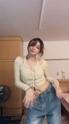 俏皮版本加肉肉肚子😃