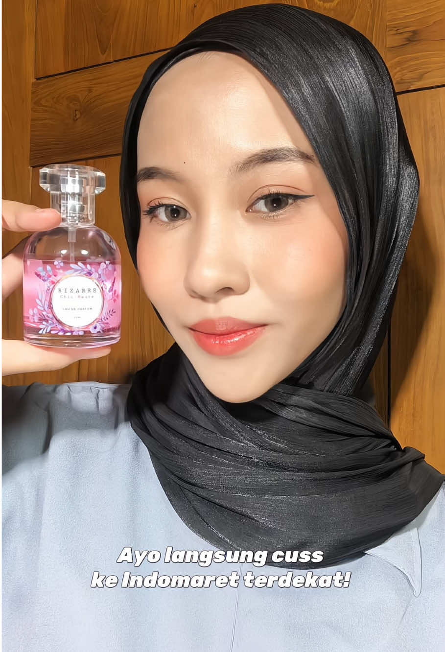 sukaa bgt sama wanginyaa! super seger😍 @Bizarre Perfume bisa dibeli di @indomaret  #BestienyaAku #freshwithbizarre #bizarreparfum 