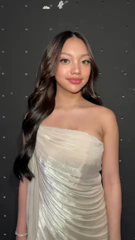 Bts from @naura ayu newest MV “Lampu Jalan” Makeup by me hair by Joe Was honored to be part of Naura’s new music video. From our very first meeting, when we talked about the look, she told me she wanted to appear as natural as possible—subtle, genuine, and honest. When you listen to “Lampu Jalan” and really take in the lyrics, you’ll understand why. The song is so touching and reflects everything Nau has been through in her music journey. For this look, I didn’t use any foundation at all—just enhancing her natural glow to keep everything true to the story she wanted to tell. Thank you for trusting me and letting me be part of this, Nau. I’m so proud of you. P.S. Still so mesmerized by how steady her energy was—dancing through the whole choreography from early morning all the way past midnight! #naura #nauraayu #lampujalan 