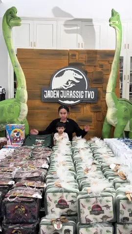 Souvenir anak orang kaya