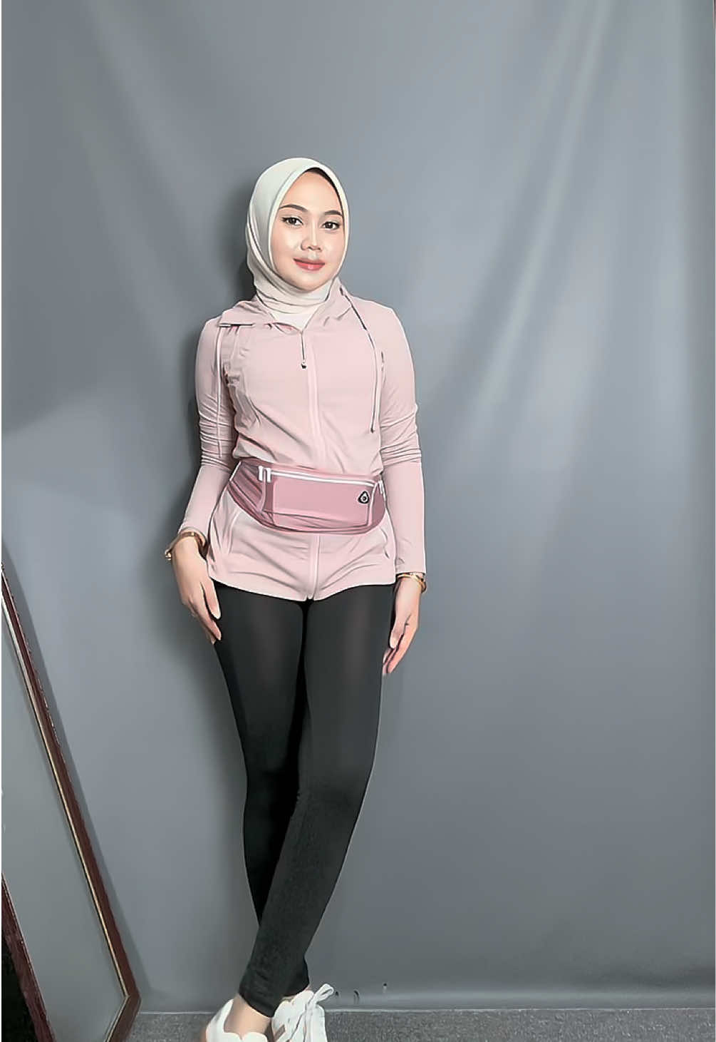 Klo udh punya perintilan kaya gini udh bisa d sebut pelari kalcer blm?😅 #pelari #pelarikonten #lari #ikatpinggang #fyp 