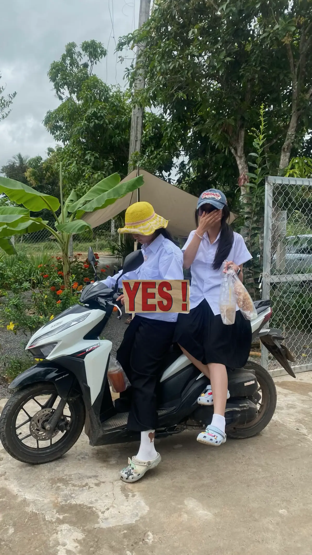 @Jenn-ចេន 😍😍