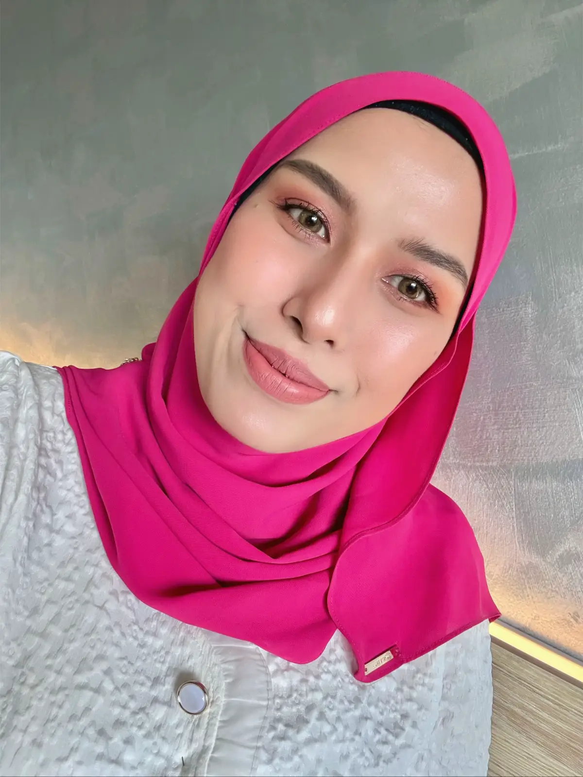 ❀⋆. Happiness is the best makeup  ೃ࿔*:･