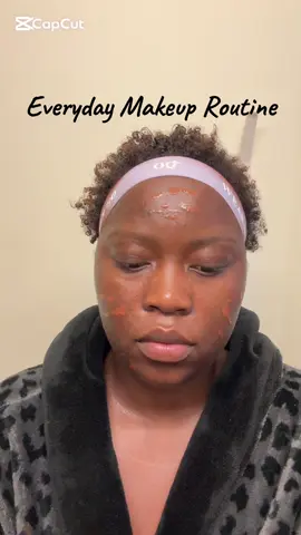 Everyday makeup routine'  Foundation: @L’Oréal Paris infalllible  Setting powder, concealer @MaybellineUK  Contour : @elfcosmetics  Face powder, blush; lips liner@Makeup Revolution  Lip oil @essence.cosmetics  #Swedishcreator #tanyabellz #BeautyTok #fypツ #sminktips 