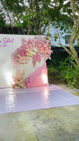 หวานใสๆๆ 💞เจแอนโอ ดีไซน์ ฟลาวเวอร์ #จัดงานแต่งงานครบวงจร #แบคดรอปงานแต่ง #แบคดรอปนครศรีธรรมราช #ฉากงานแต่งงาน #รับจัดซุ้มงานแต่ง 