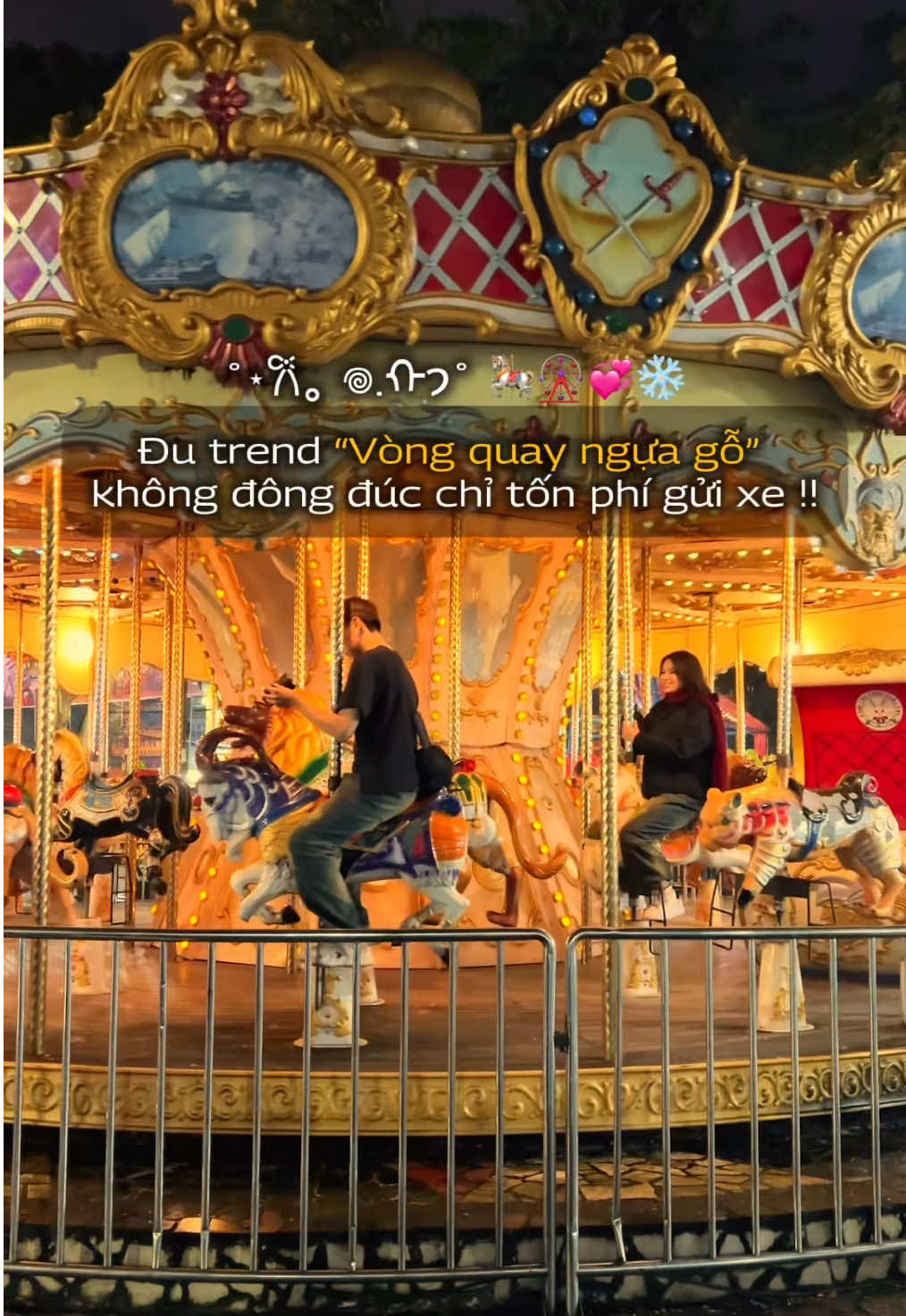 +1 địa điểm đu trend vòng quay ngựa gỗ không bon chen đông đúc chỉ tốn phí gửi xe!! #vongquaynguago #diadiemsongao #noel #giangsinh2025 #trend 