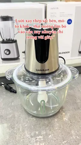 Máy xay thịt Locknlock. Lưỡi xay thép sắc bén,công suất cao 300W – thịt miếng lớn bỏ vào vẫn xay nhuyễn chỉ trong vài giây.”#viral #locknlock #mayxaythit 