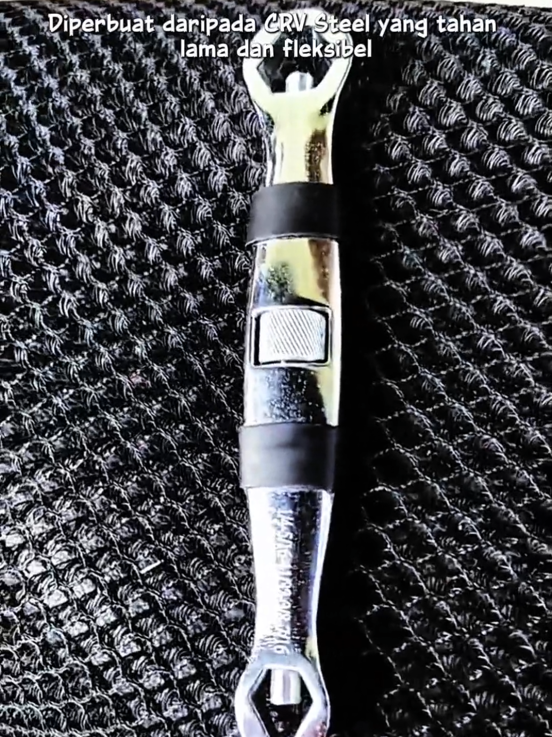 23 In 1 Universal Wrench – Wrench serba boleh dengan dua kepala laras, sesuai untuk semua keperluan metrik dan imperial. Diperbuat dari CRV Steel yang tahan lasak, ideal untuk kerja pembaikan atau DIY. Praktikal dan fleksibel!  #Wrench #Multitools #CRVSteel #Adjustable #DIY