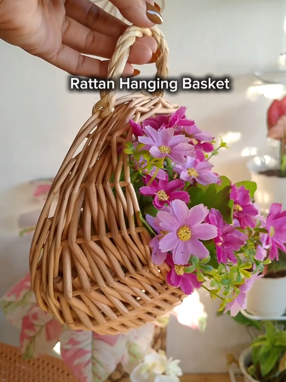 #basketrattan  #rattanbasket  #rattanwalldecor  #homedecor  #rattanbasketplantsholder 
