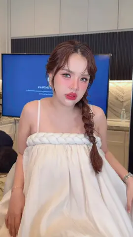 ดูแลความสวยให้ดาราสาวค่ะ #เจนนี่ได้หมดถ้าสดชื่น #เทศกาลเจนนี่ 