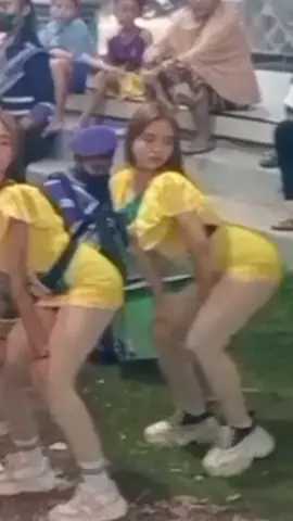 💃💃💛💛#leadisprobolinggo🤪🤙 #👑Riskaa👑 