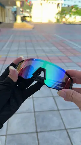 Kính thể thao bản to ôm sát mặt #kinhram #kinhchongbui #kinhthethao #kinhdiduong #giadungthanhmai 