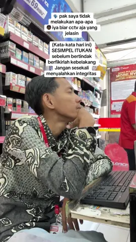 Kata-kata harinini integritas itu segalanya                                            #alfamart #alfamarttiktok #alfamarthits #alfamartku #fyp 