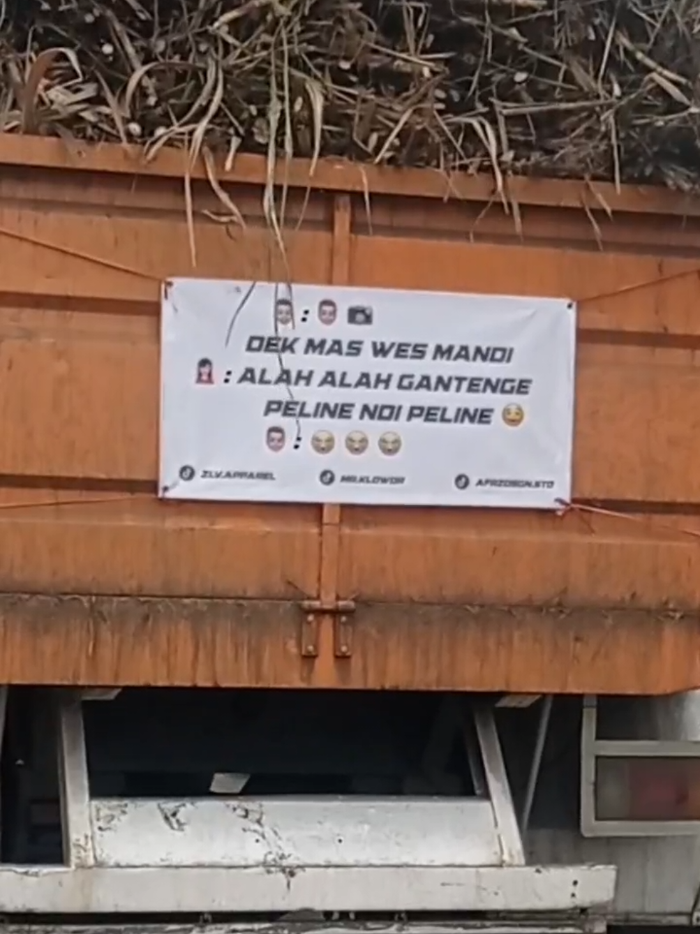 Josjis bob truck tebu e gandeng dua 🤟🏻😅 #fyp #xyzbca #trucktebu #truckviral #truckindonesia 