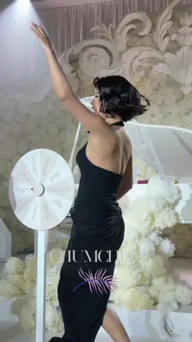 Hương Ly quậy tung nóc quay khăn cứ phải gọi là lia lịa ở lễ cưới sang trọng của Á hậu Đặng Hoàng Tâm Như và Đức Ân #chumchum #danghoangtamnhu #danghoangtamnhubychumchum #BiMatVbiz