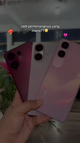 Jadi kamu pilih yang mana nih??🤔😋 promo dp dan cicilan bunga rendah looh🤩🤩🤩 yuk segera cek limit kalian langsung ke toko jacom cell metro!!!😍😍 #vivo #rekomendasihp #vivo #lampung #v60litestyle 