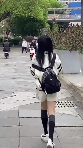 Don’t worry about sprain ankle #tiktokblackfriday #sprainedankle #ankle #tolaccea #icepack 