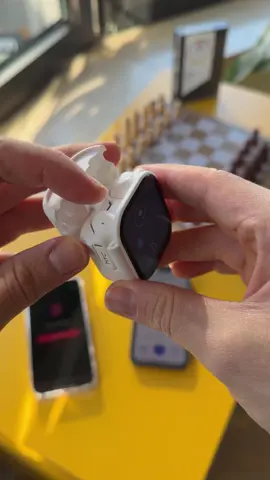 Check nicht wieso Menschen den empfehlen #chinagadgets #htcne20 #tiktokshopkopfhörer #techtok #übersetzerkopfhörer 