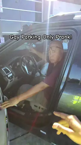 Gay parking prank#funny#fypシ #viral #prank