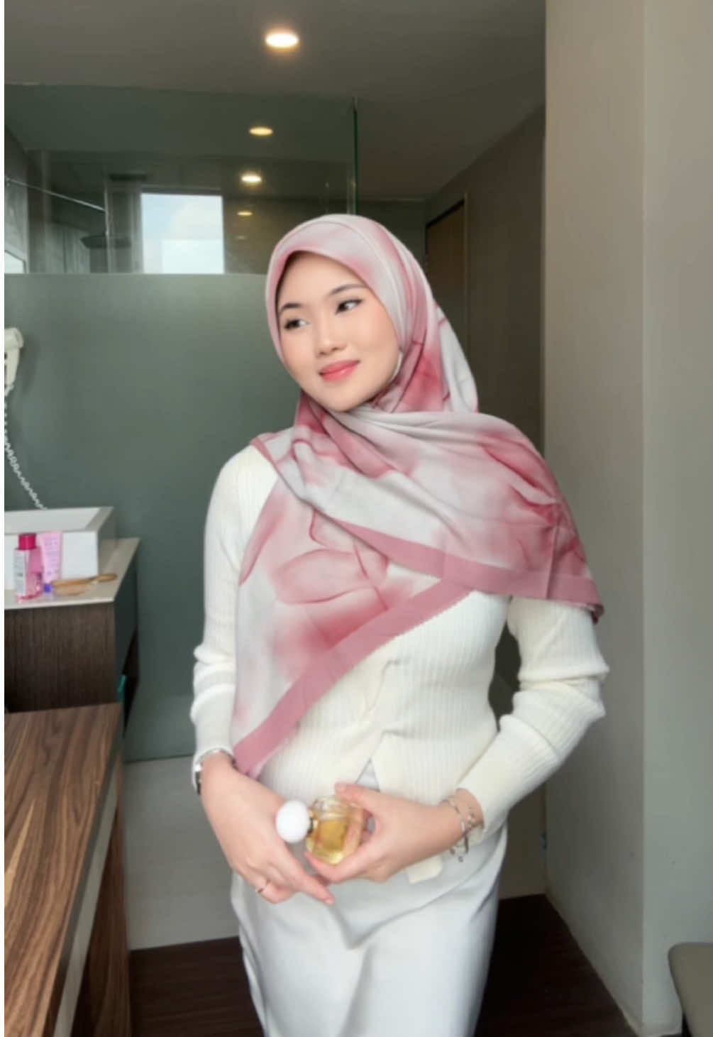 This scent slips into the vibe so naturally🤍@bodibrezeofficial 