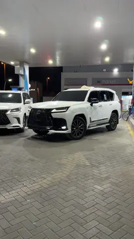 #اكسبلورexplore #ترند #لكزس #مشاهير_تيك_توك #fyppppppppppppppppppppppp 