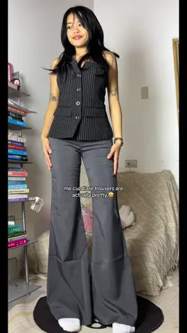 gosh its really pretty! #flaretrousers #flarepants #lowwaistedflarepants 