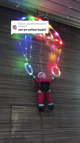 Replying to @user4917415137872#santaclause #patachute #santa #fyp #christmas 