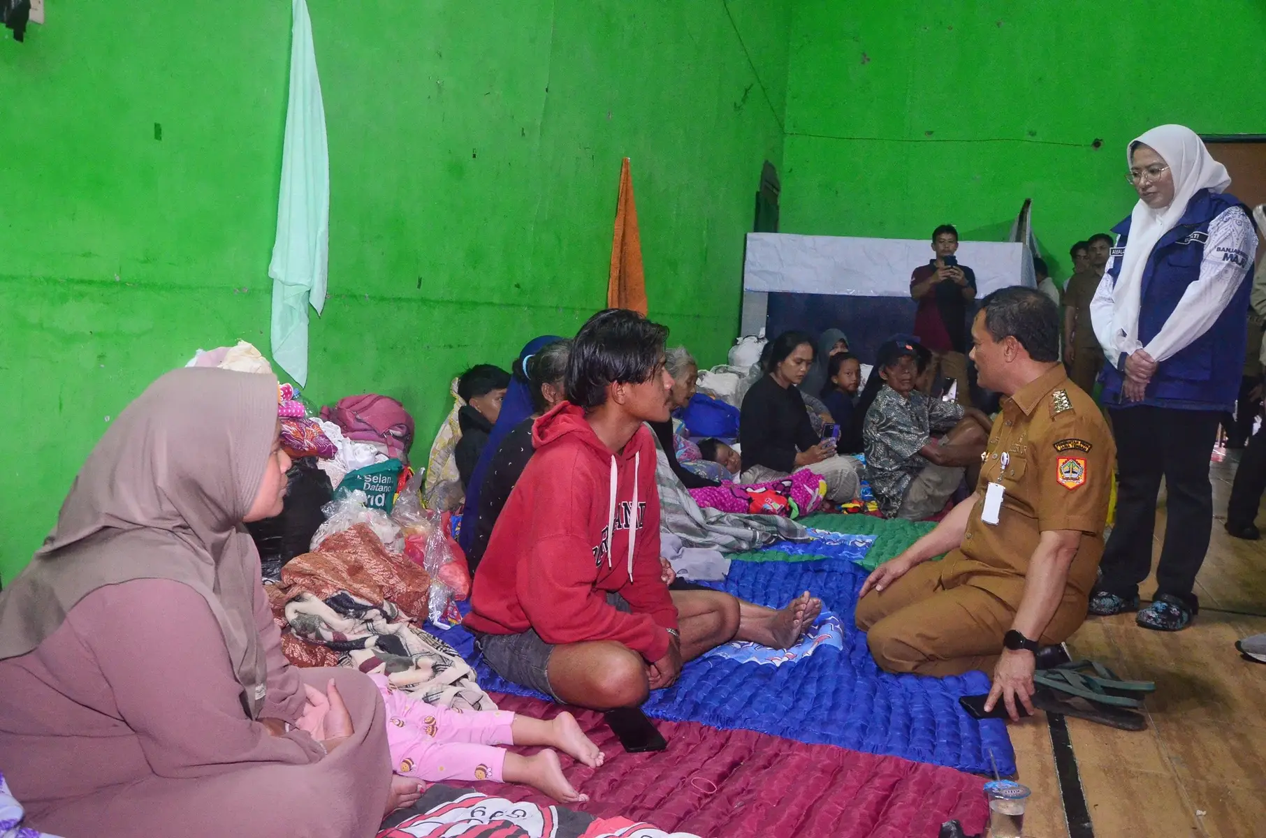 Saya mengucapkan Turut berduka cita sedalam-dalamnya atas musibah yang menimpa masyarakat di Dusun Situkung, Desa Pandanarum, Kecamatan Pandanarum, Kab. Banjarnegara pada Minggu, 16 November 2025