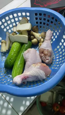 bữa cơm chiều rẻ mà ngon nha mọi người chúc mọi người buổi tối vui vẻ#xuhuong #2025 #TikTokAwardsVN #xuhướnghashtag 