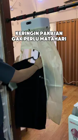 Pake alat ini jadi solusi banget buat ngeringin baju biar lebih cepat kering,apalagi yang lupa nyuci baju mau di pake !!  #mesinpengering #pengeringpakaianportable #alatpengeringbaju 
